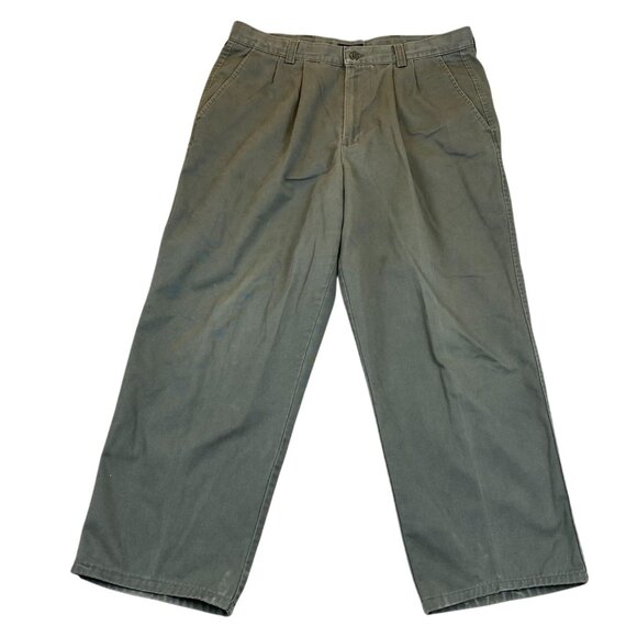 Dockers Men's Pants Size 35x26 Chino Classic Pleated Straight Leg Casual Green - Picture 1 of 10